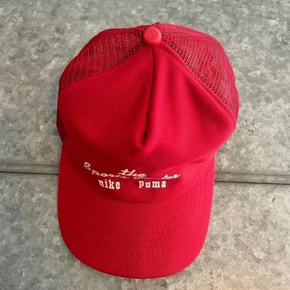 Vintage The Sports Center Nike Puma Script New Era USA Red Snapback Hat 80s 90s